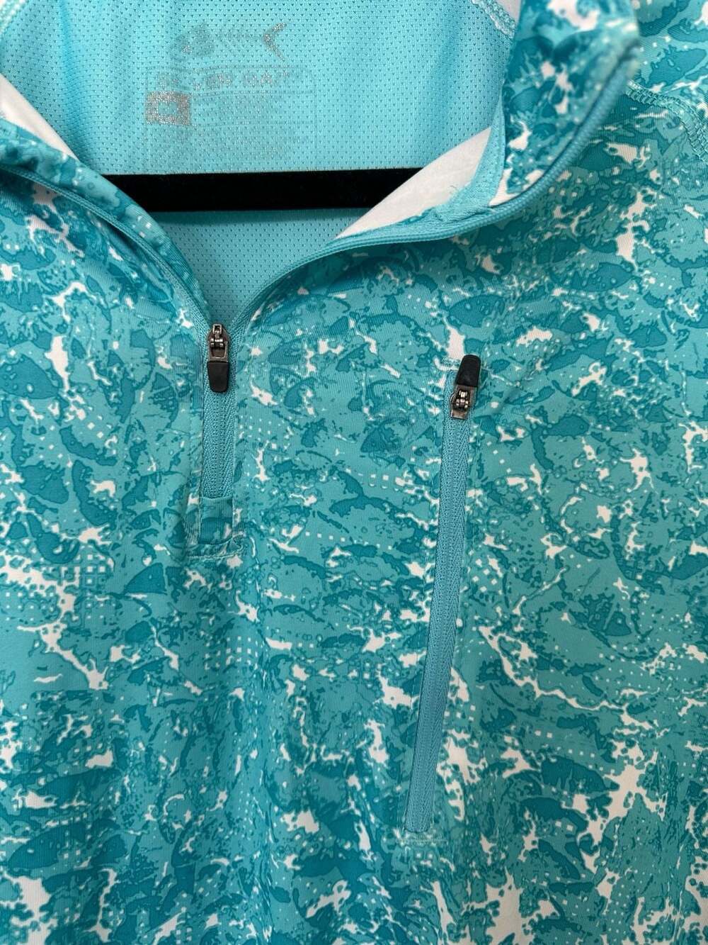 Silver Bait Long Sleeve 1/4 Zip Athletic Pullover Shirt Teal White Camo - Picture 2 of 8